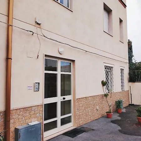 Apartment Domus Venere *